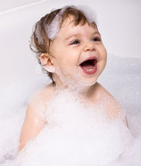 Как часто мыть голову малышам